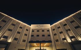 Clatt Hotel